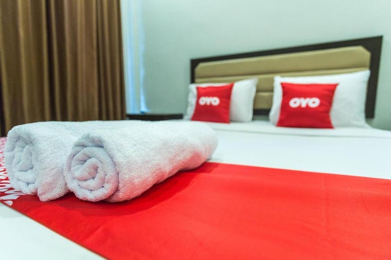 Hotel Bumi Aditya Senggigi Buitenkant foto
