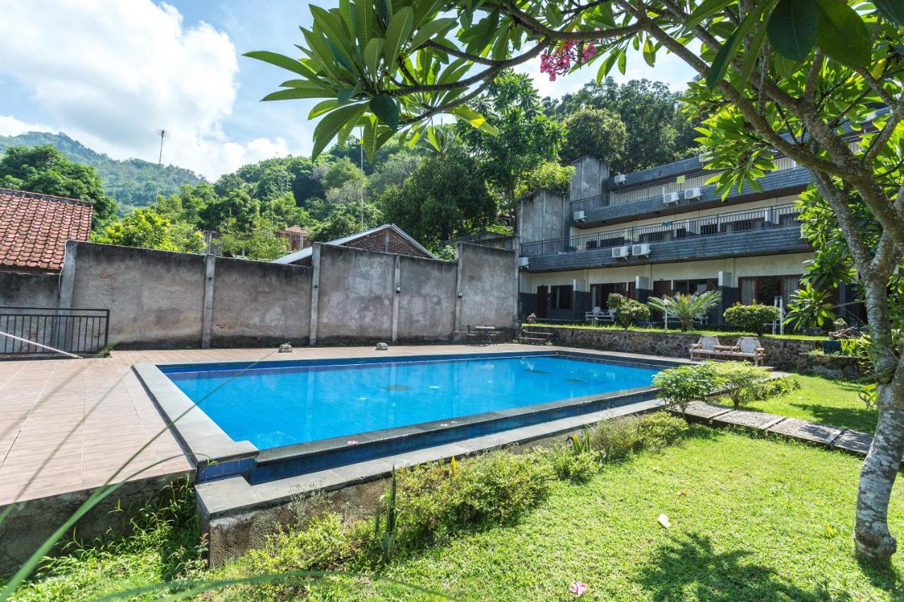 Hotel Bumi Aditya Senggigi Buitenkant foto