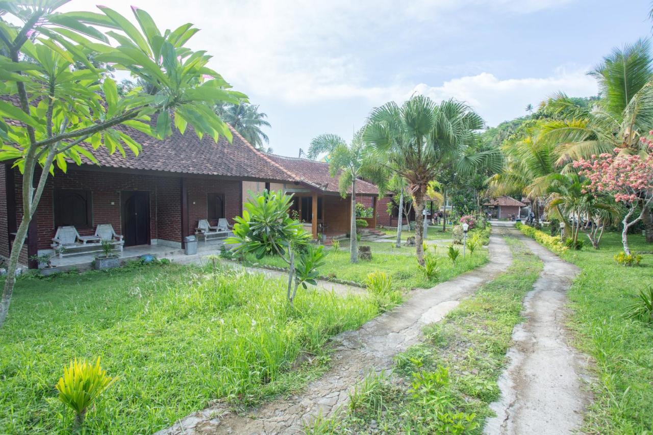 Hotel Bumi Aditya Senggigi Buitenkant foto