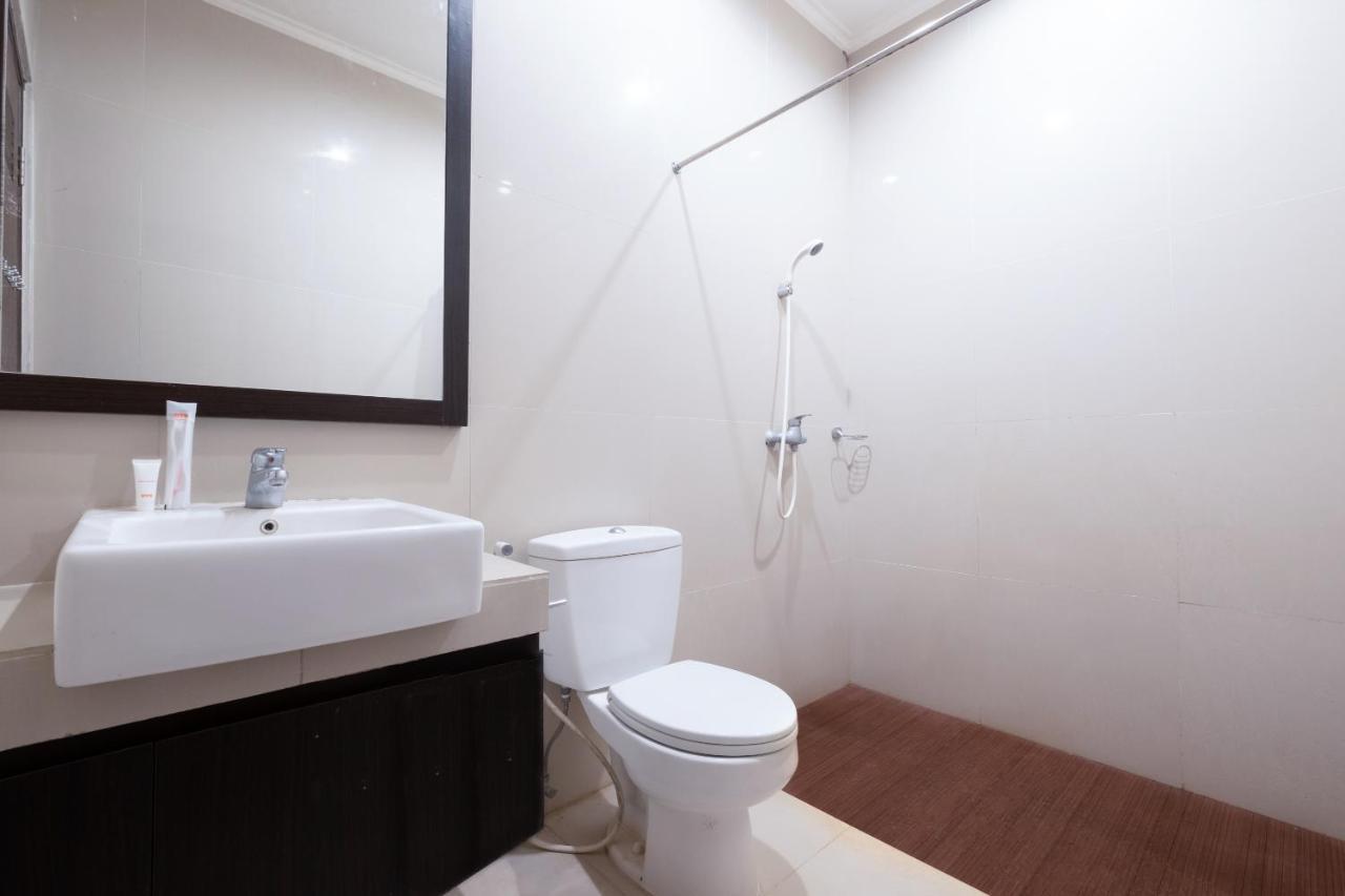 Hotel Bumi Aditya Senggigi Buitenkant foto