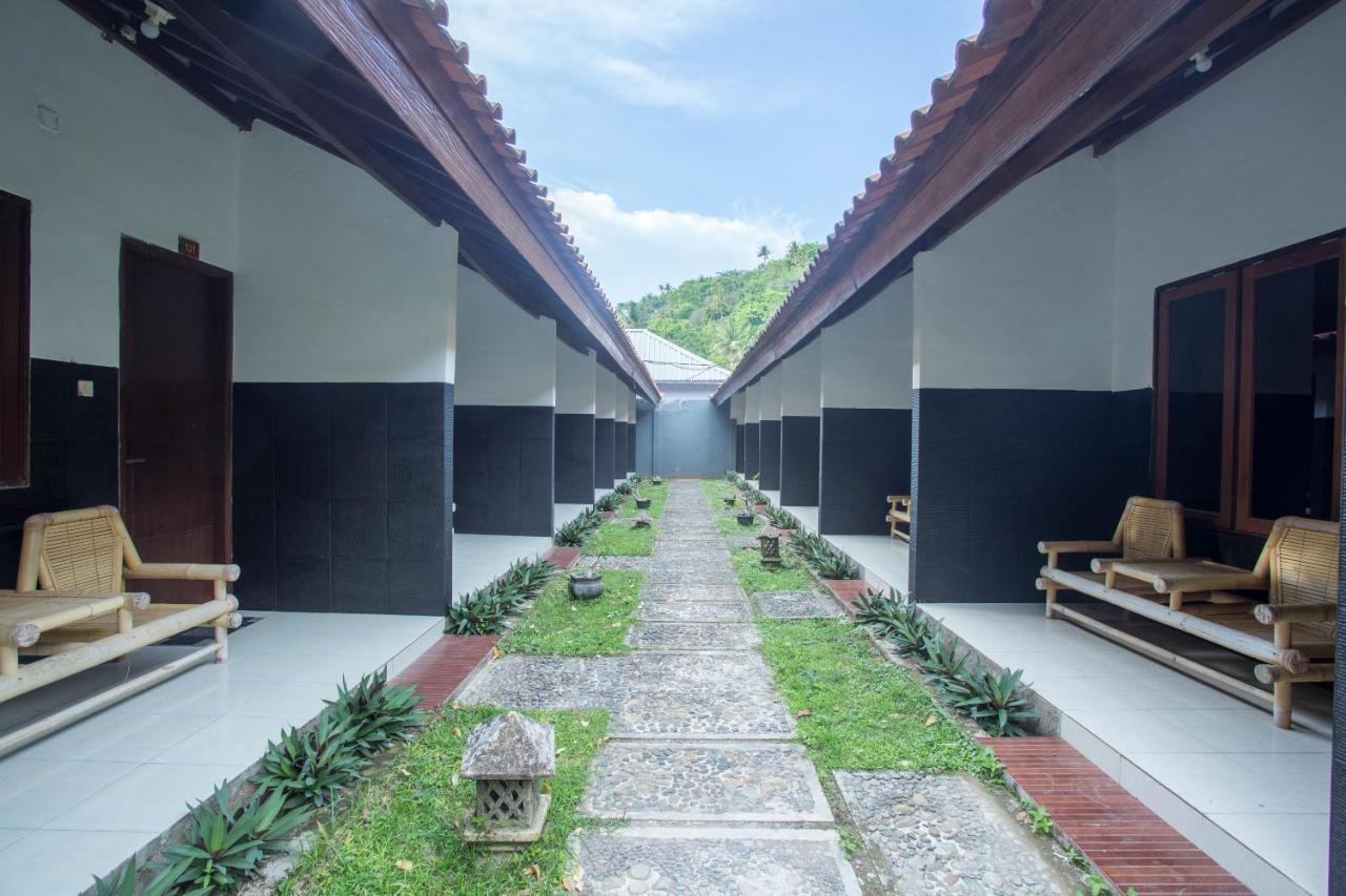 Hotel Bumi Aditya Senggigi Buitenkant foto