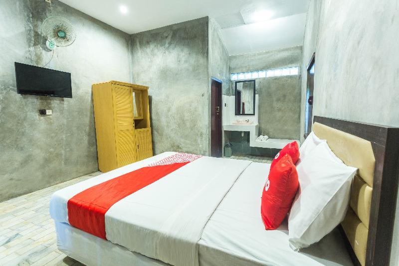 Hotel Bumi Aditya Senggigi Buitenkant foto