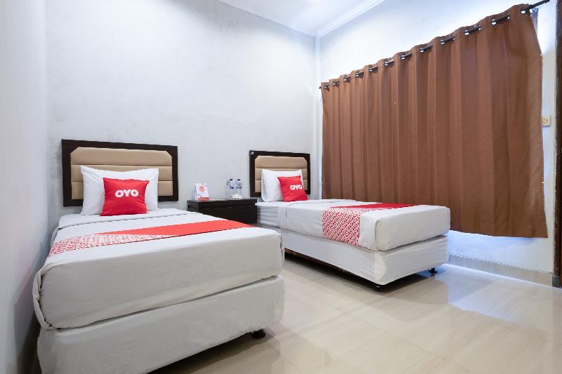 Hotel Bumi Aditya Senggigi Buitenkant foto