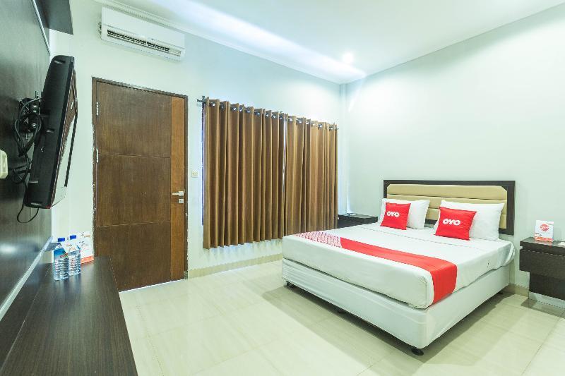 Hotel Bumi Aditya Senggigi Buitenkant foto