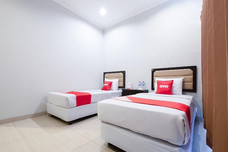 Hotel Bumi Aditya Senggigi Buitenkant foto