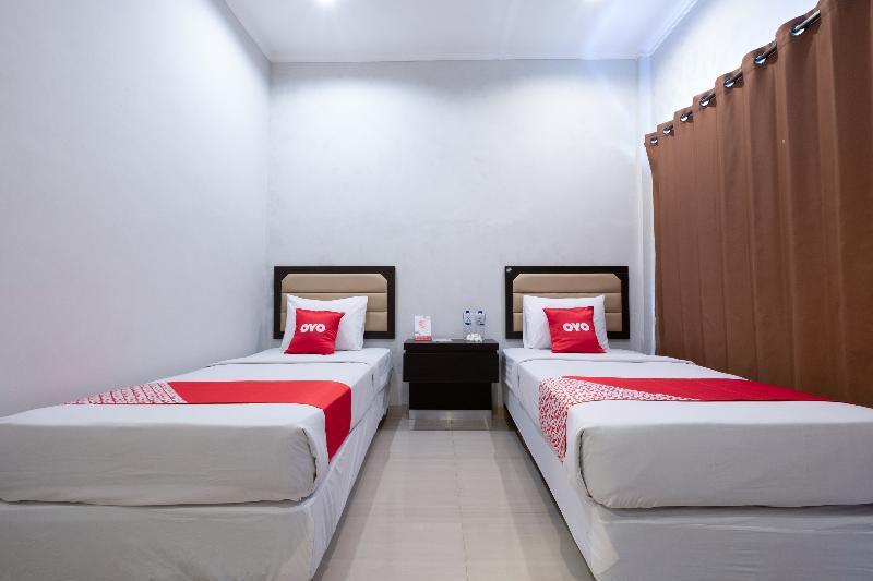 Hotel Bumi Aditya Senggigi Buitenkant foto